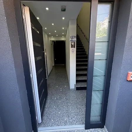 Apartment Blazevic, Heated Pool&jacuzzi *