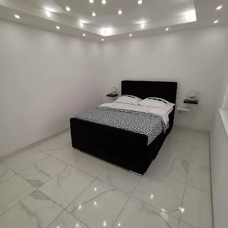Blazevic, Heated Pool&jacuzzi * Драмаль